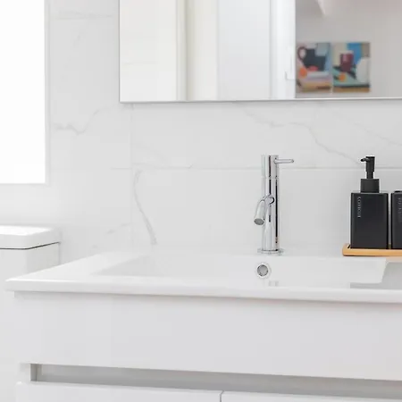 Cozy Sao Lazaro アパート