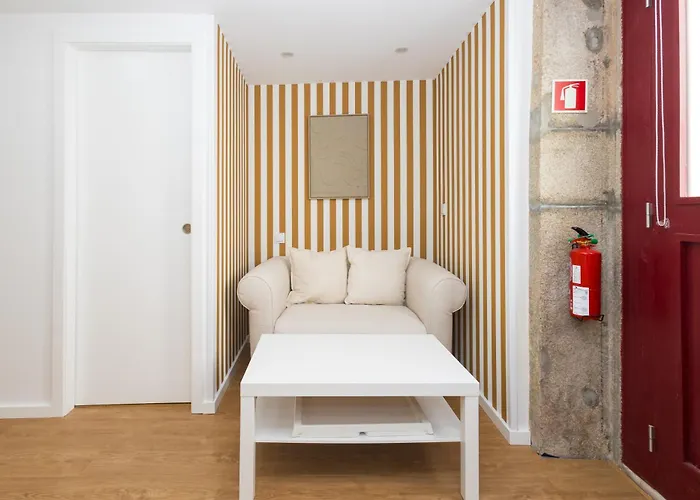 Cozy Sao Lazaro Апартаменты *