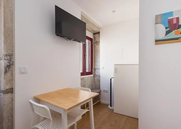 Cozy Sao Lazaro Апартаменты Порту